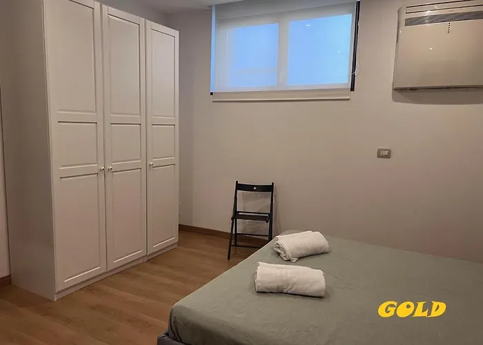 Albornoz 35 * Rome